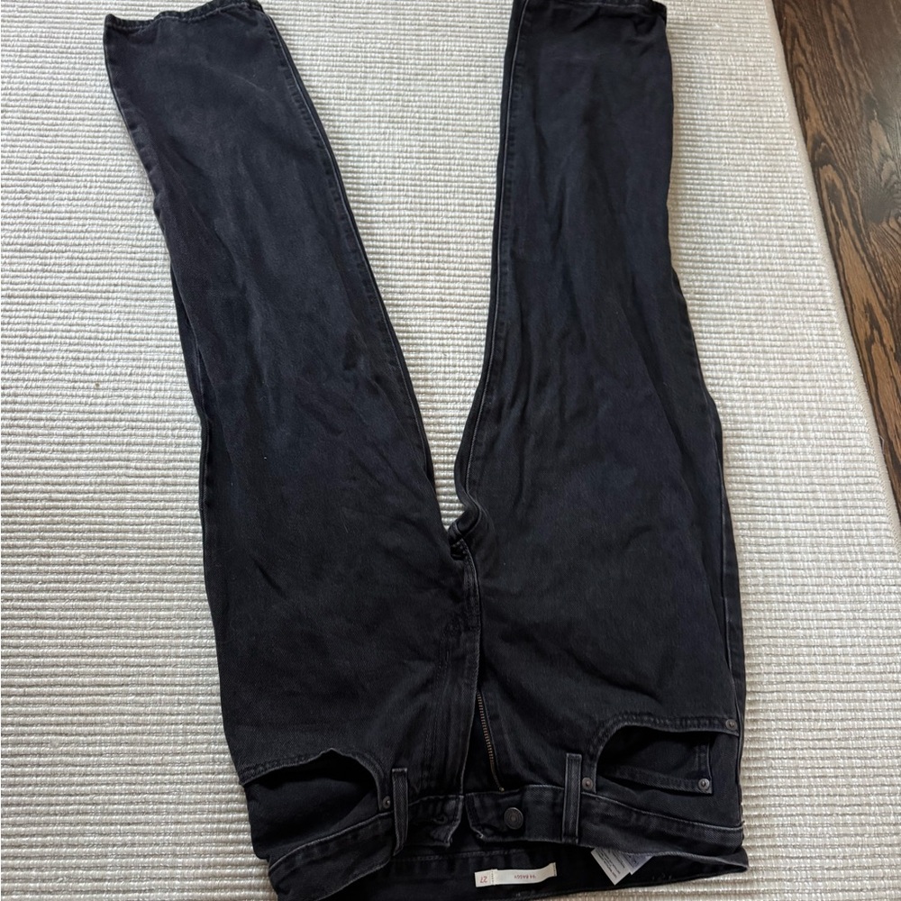 Levi's Women's Black Straight Leg Jeans